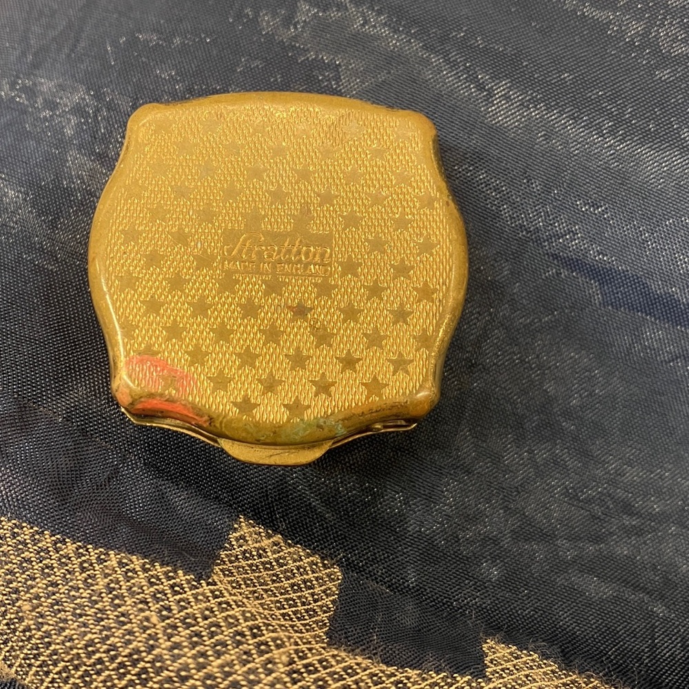 Box - Picture 3 of 3